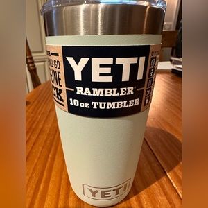 Yeti 10 ounce tumbler with magslider lid
